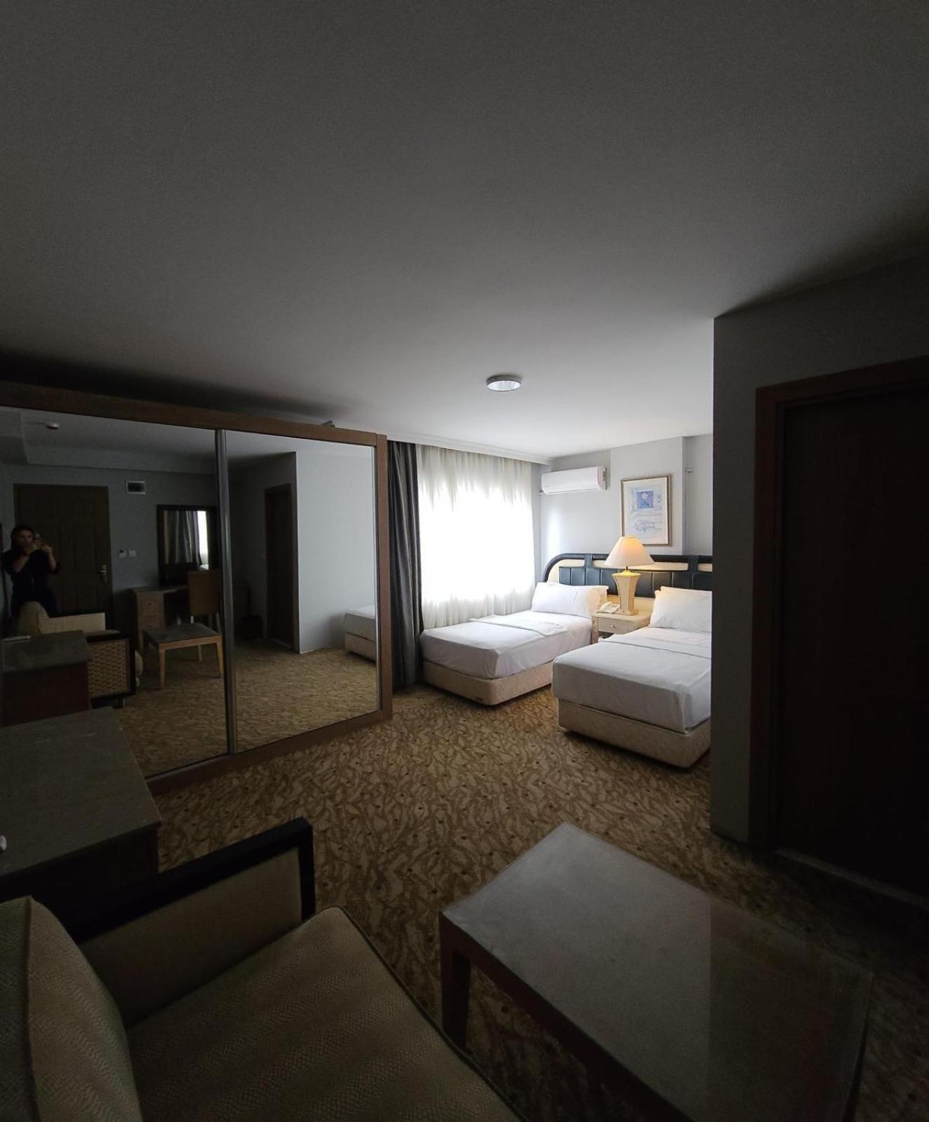 Sever Suites Hotel Antalya Exteriör bild