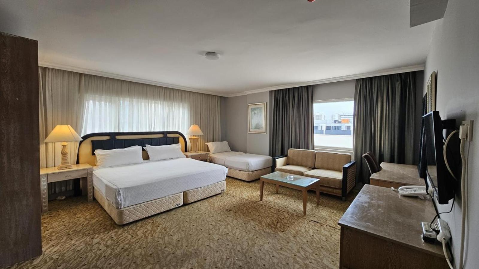 Sever Suites Hotel Antalya Exteriör bild